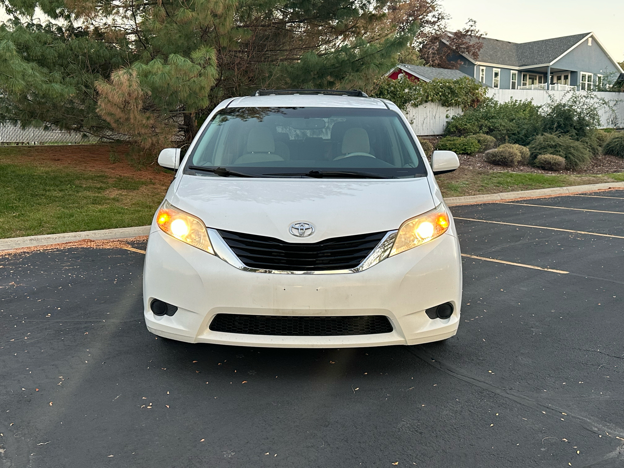 Toyota Sienna  2014 Toyota Sienna  2014