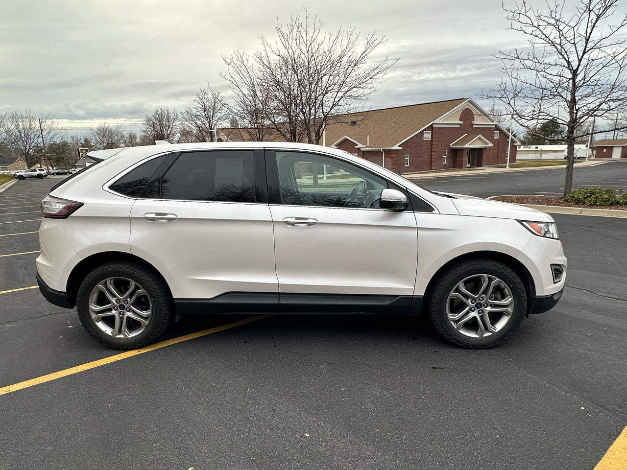 Ford Edge  2016