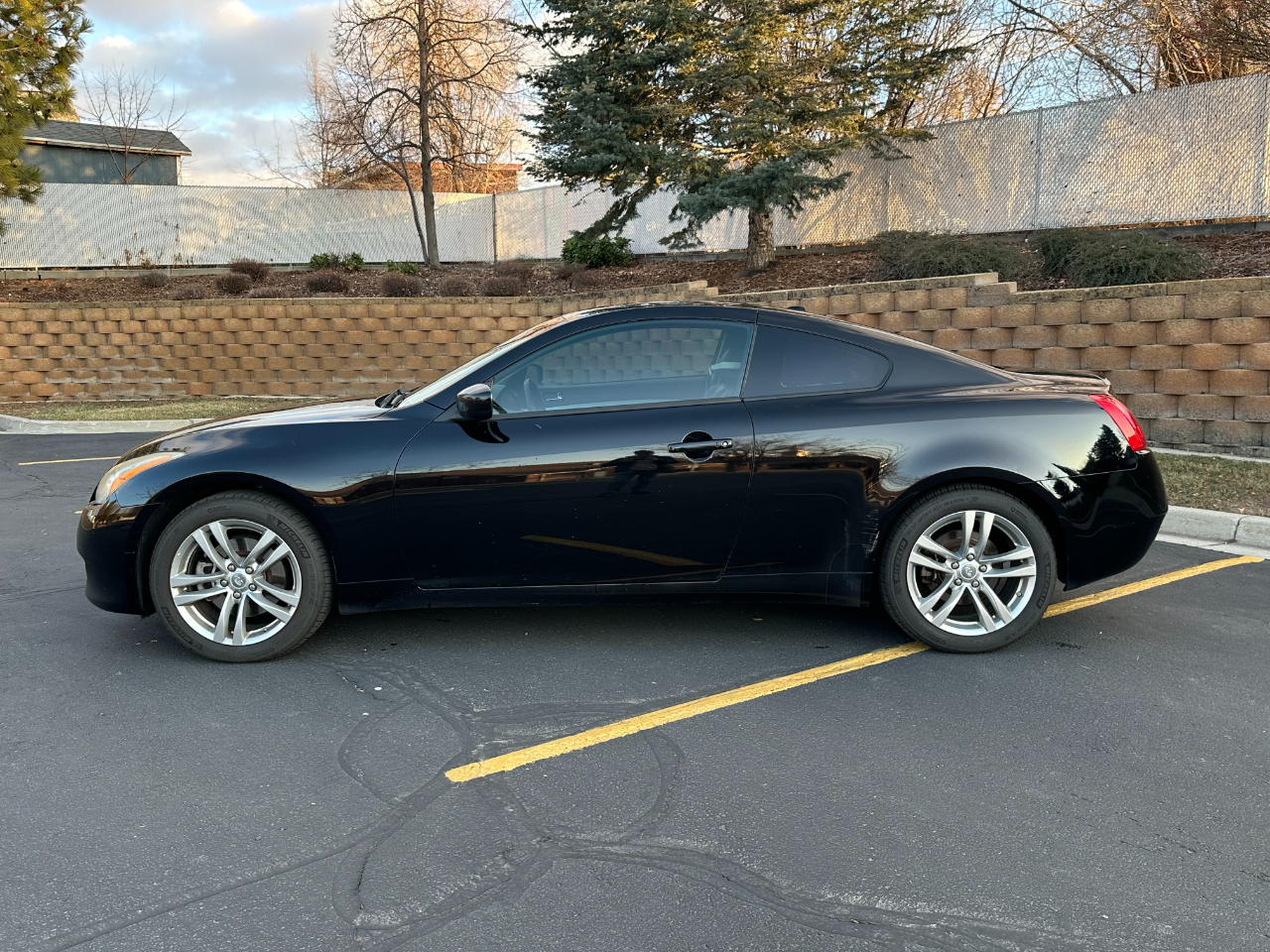 Infiniti G Coupe  2009