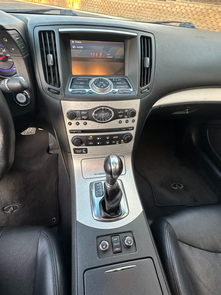 Infiniti G Coupe  2009