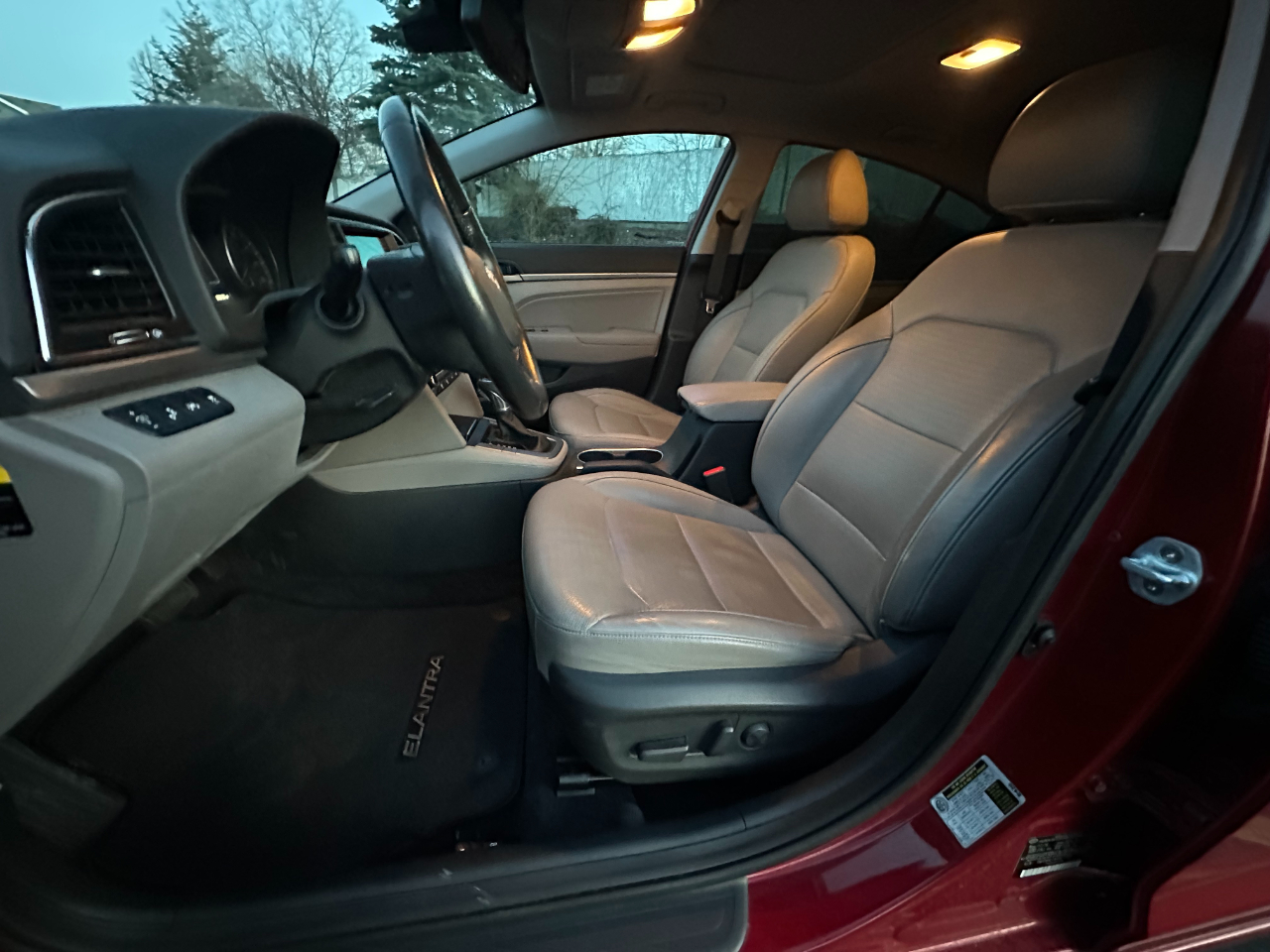 Hyundai Elantra  2017