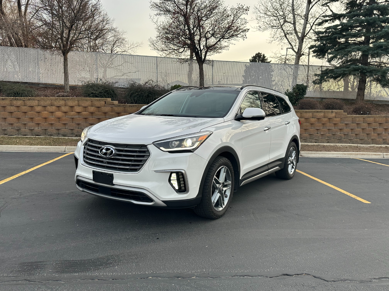 2017 Hyundai Santa Fe Limited Ultimate Sport Utility 4D