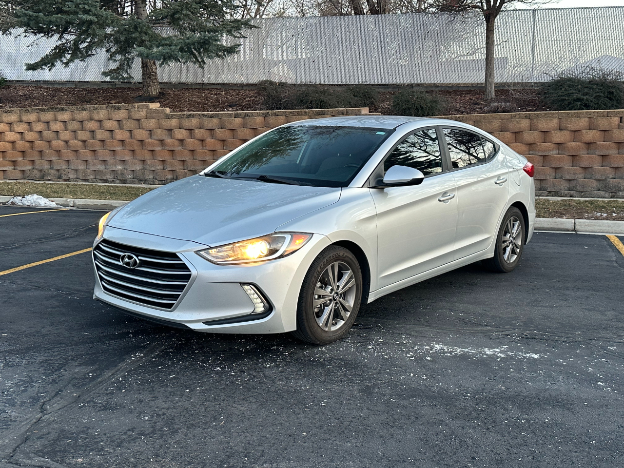 Hyundai Elantra  2017