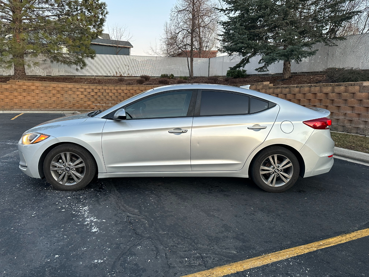 Hyundai Elantra  2017