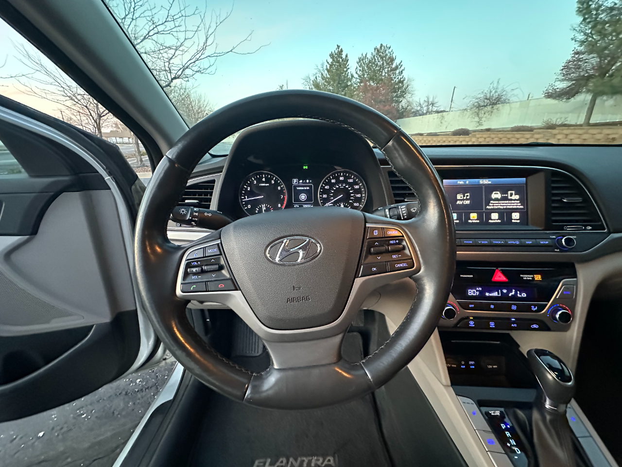 Hyundai Elantra  2017