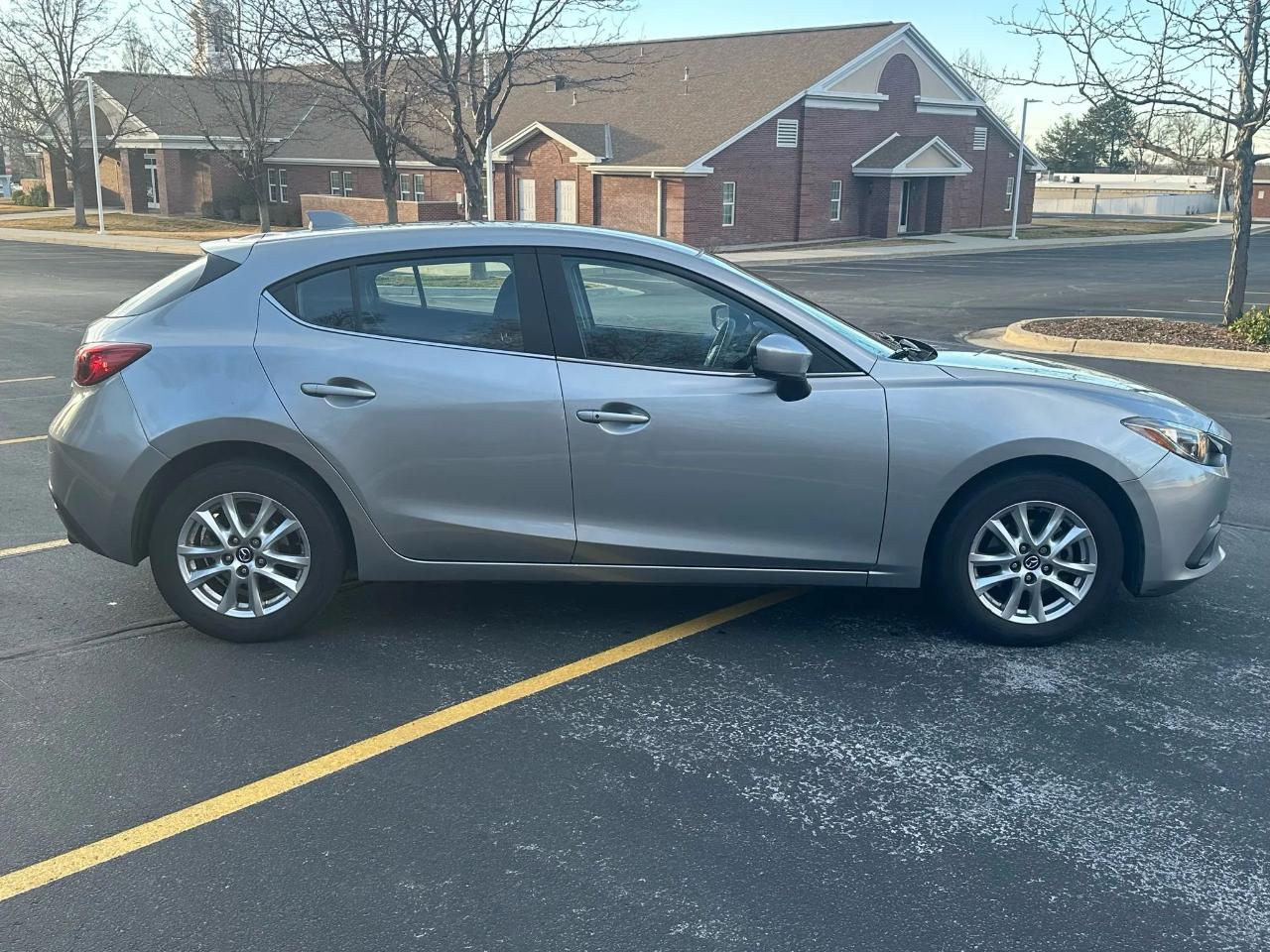 Mazda MAZDA3  2014