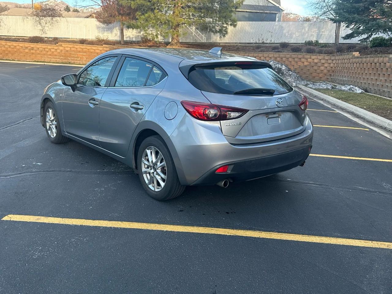 Mazda MAZDA3  2014