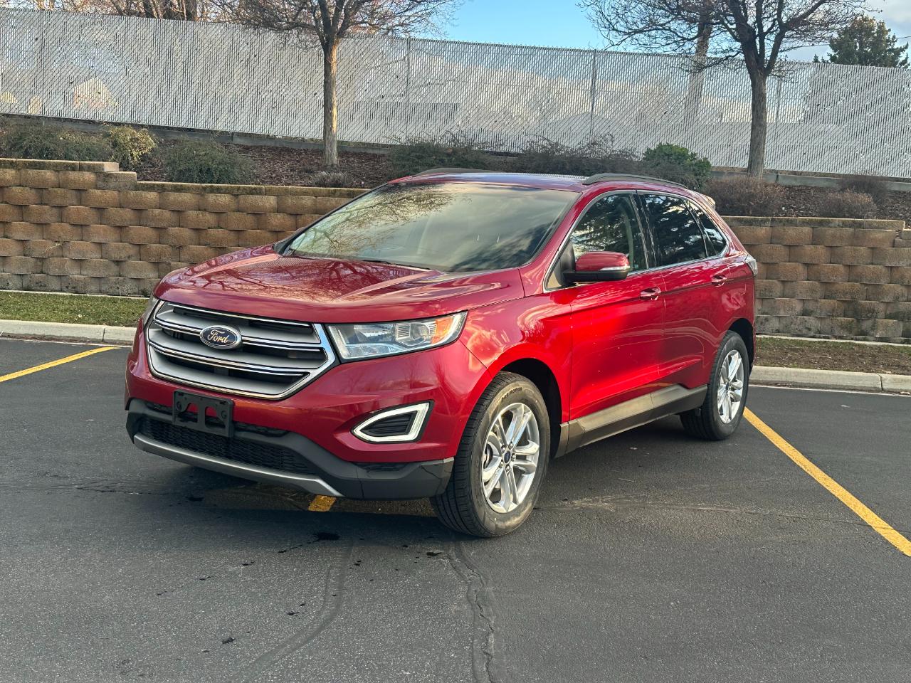 2017 Ford Edge SEL Sport Utility 4D