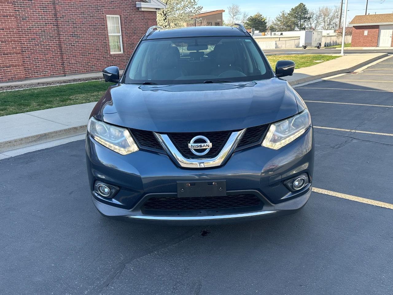 Nissan Rogue  2015