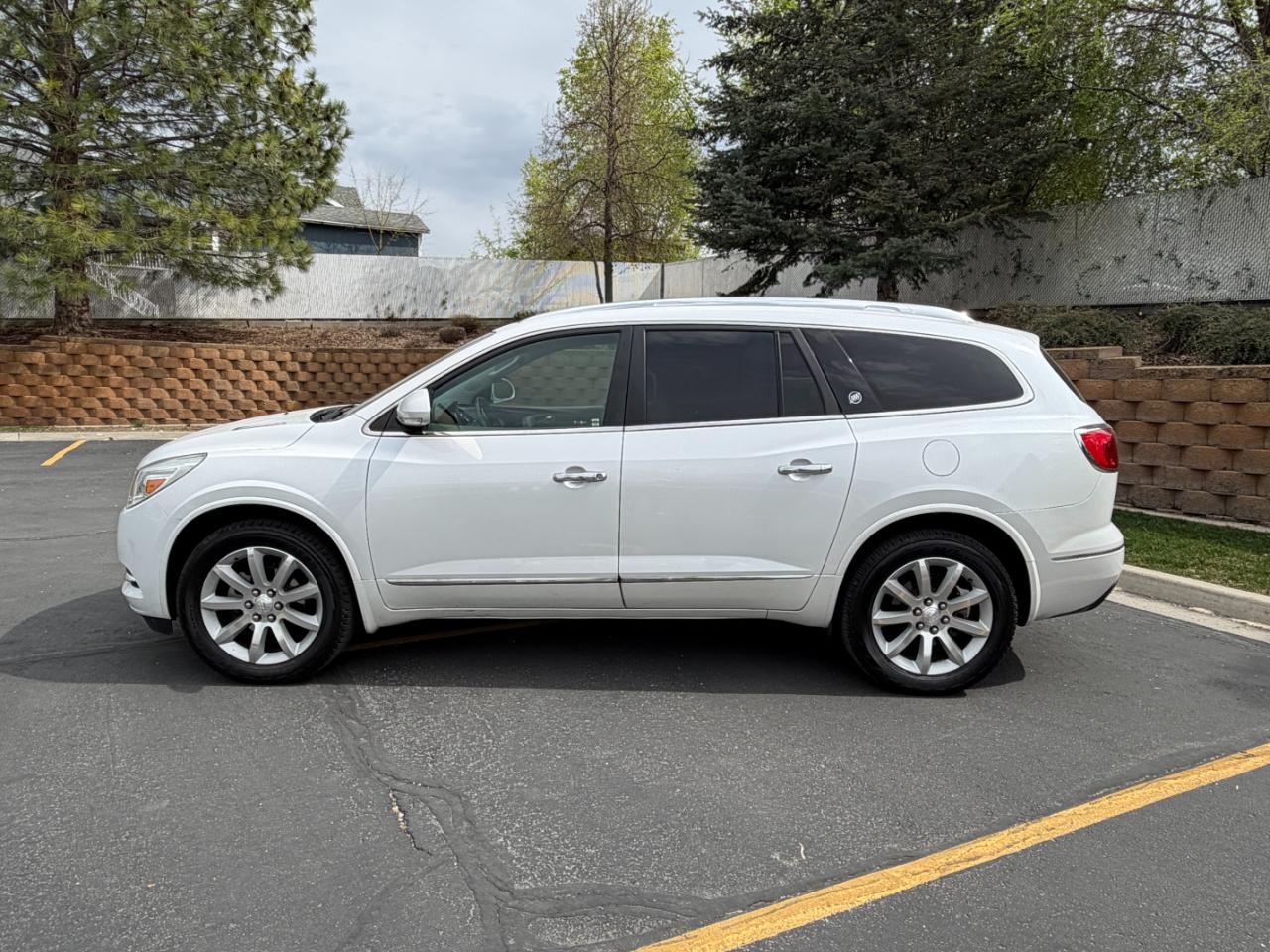 Buick Enclave  2016