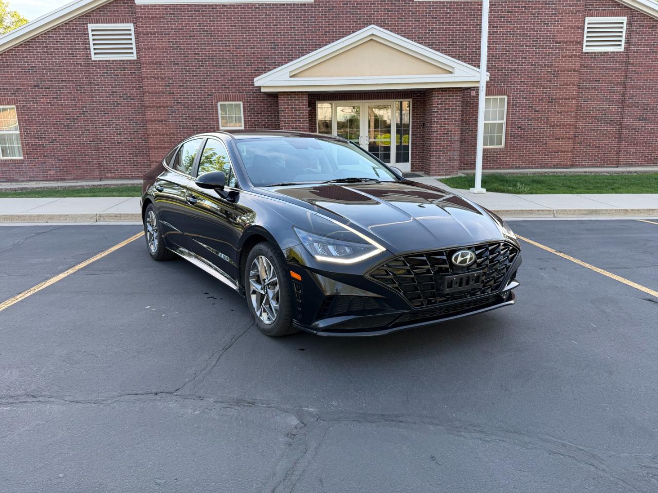 2021 Hyundai Sonata SEL Sedan 4D