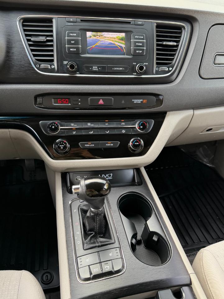 Kia Sedona  2016