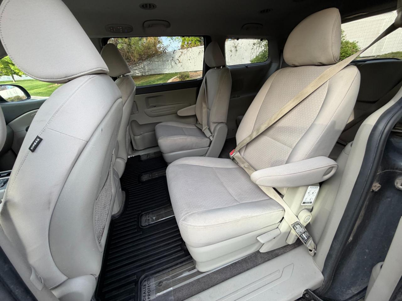 Kia Sedona  2016