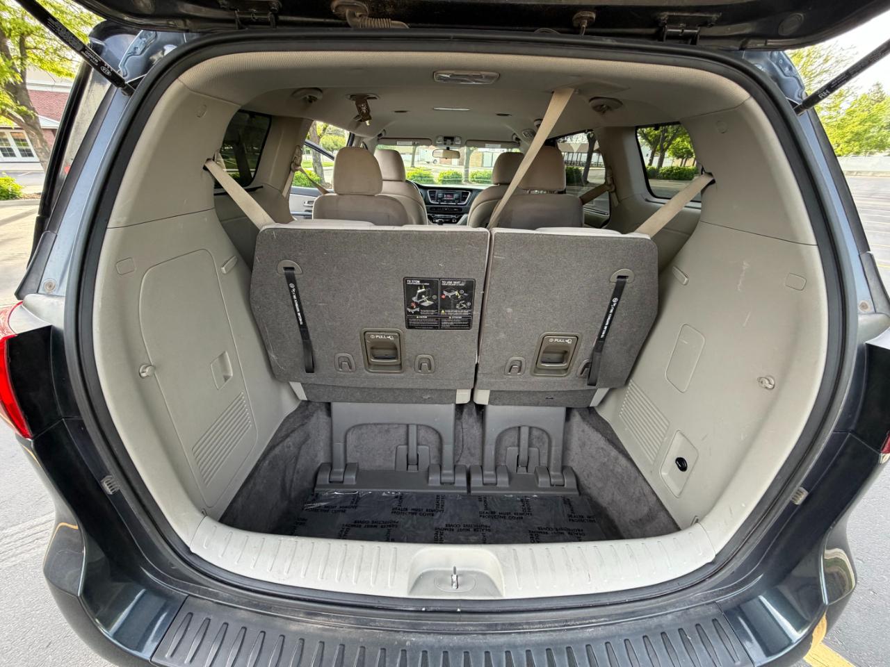 Kia Sedona  2016