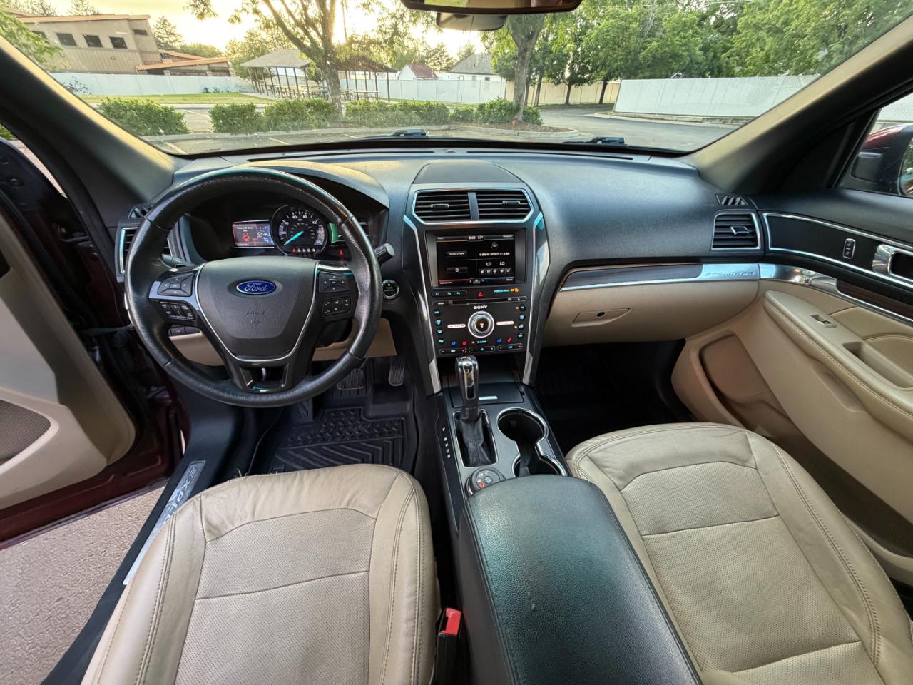 Ford Explorer  2016