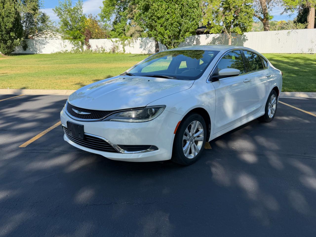 Chrysler 200  2016