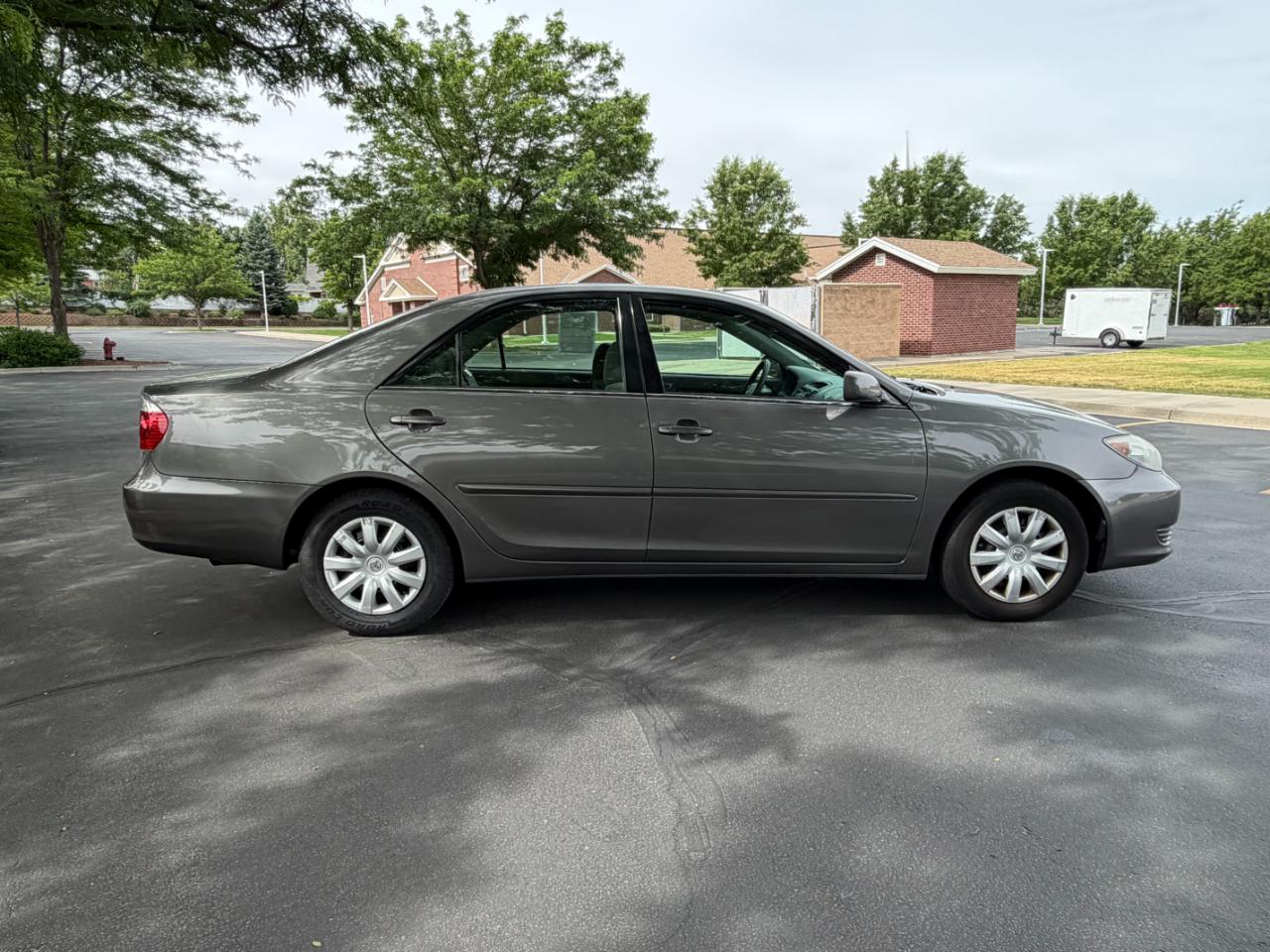 Toyota Camry  2005