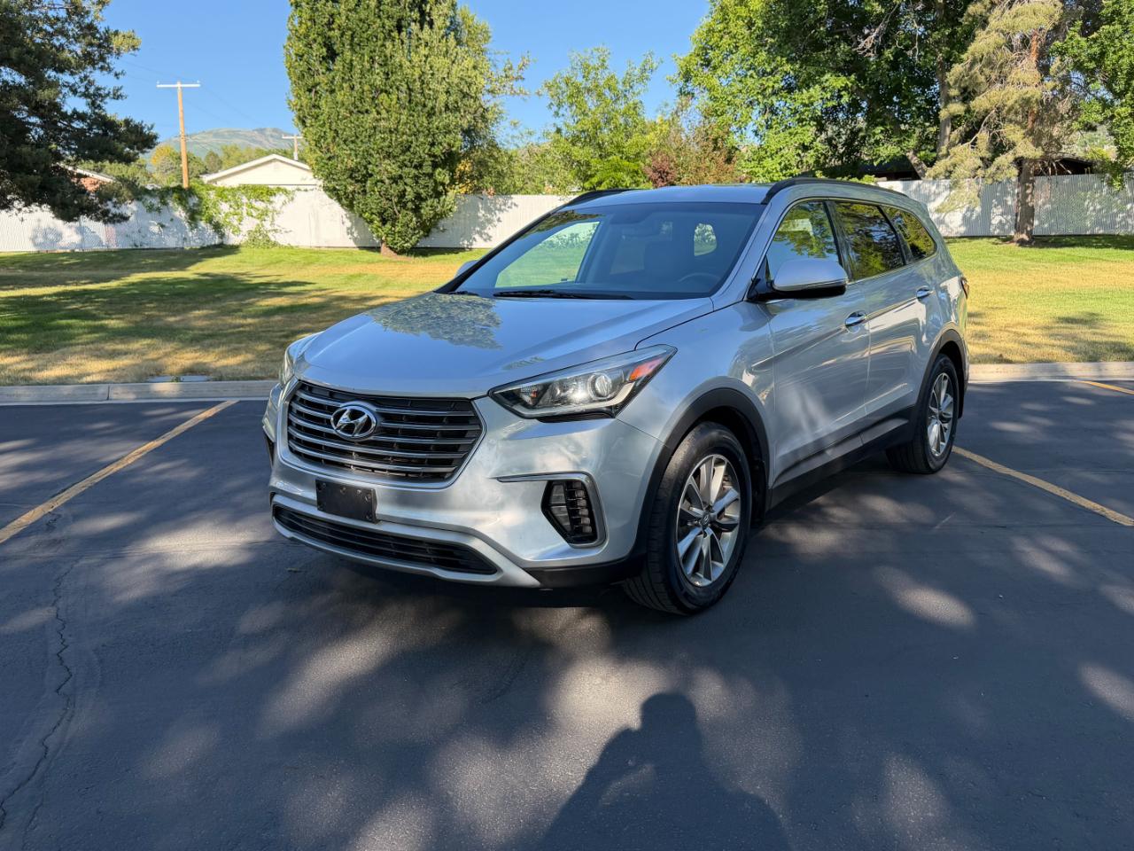 2017 Hyundai Santa Fe SE Sport Utility 4D