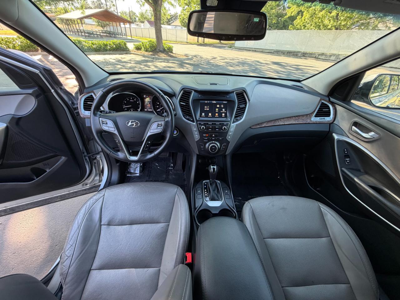 Hyundai Santa Fe  2017