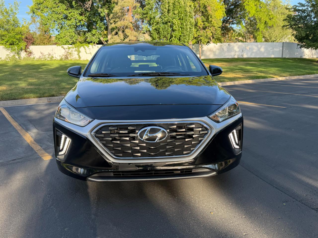Hyundai Ioniq Hybrid  2020