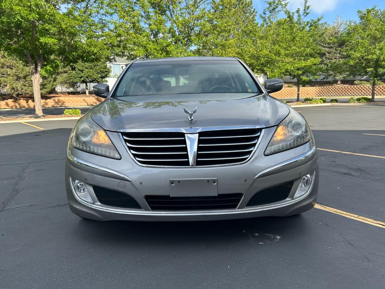 Hyundai Equus  2012
