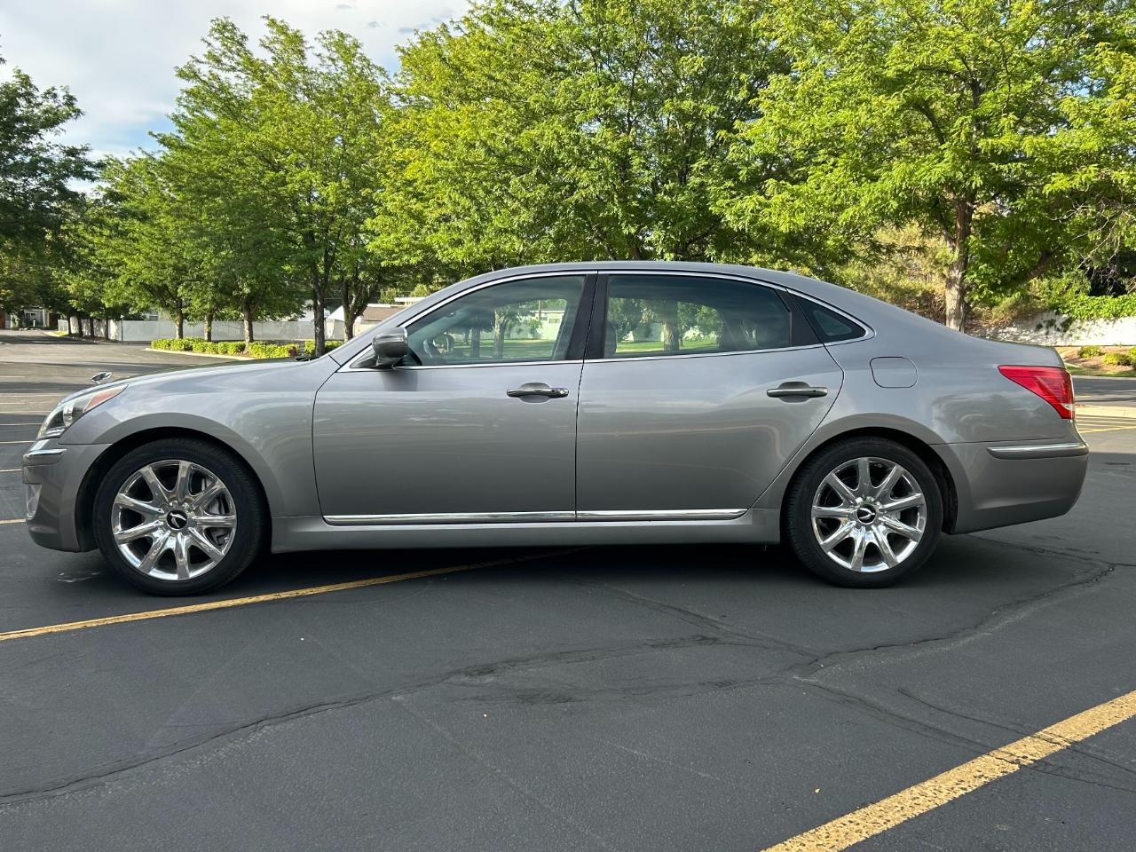 Hyundai Equus  2012