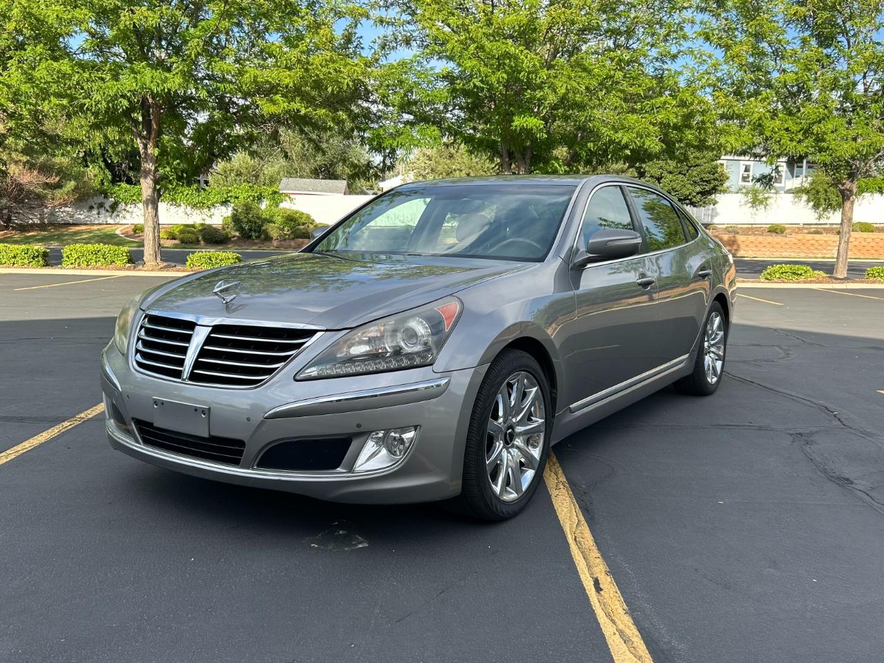 Hyundai Equus  2012