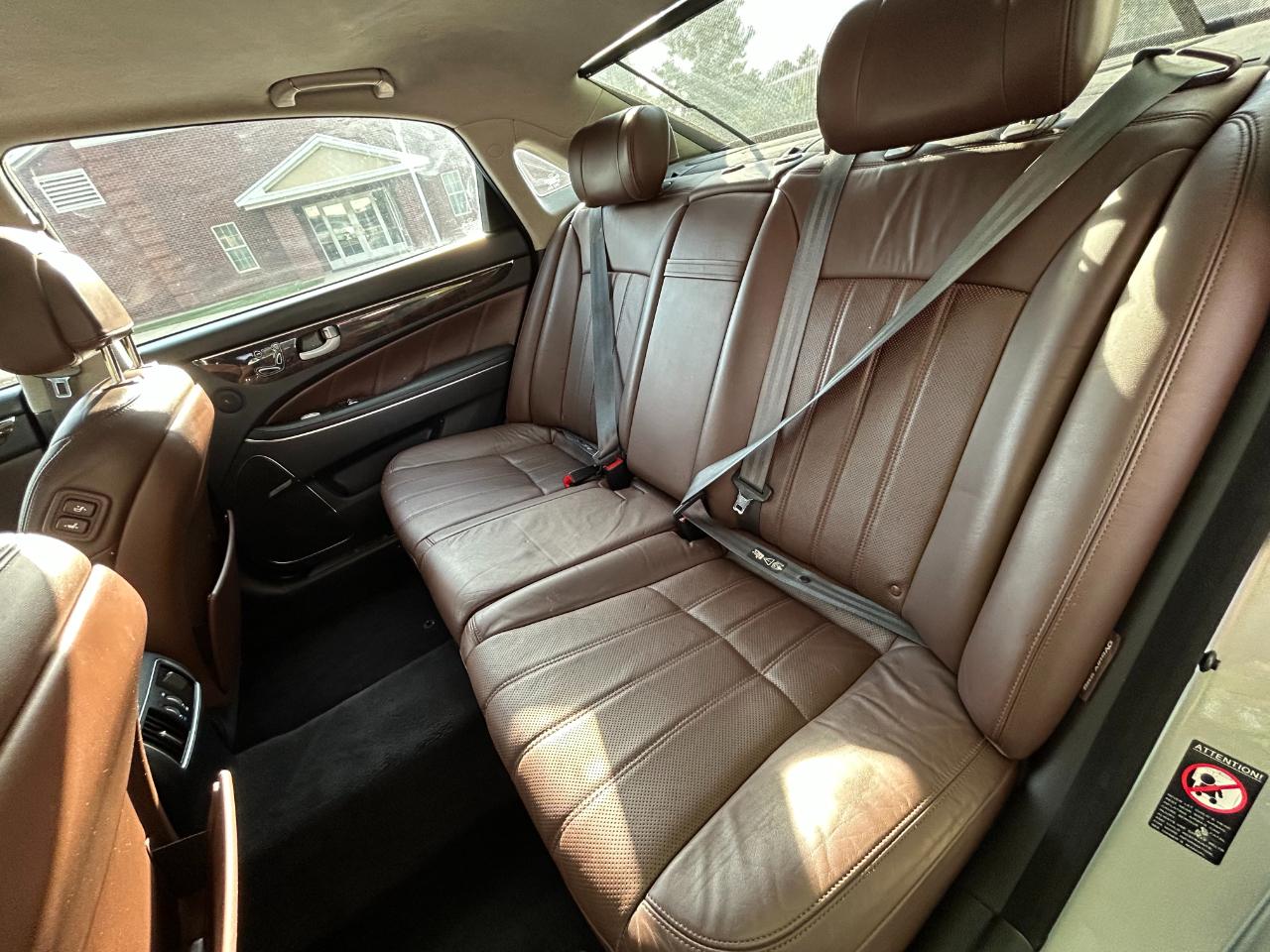 Hyundai Equus  2012