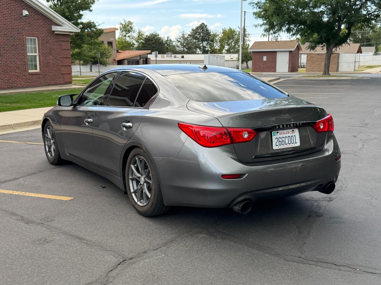 Infiniti Q50  2017