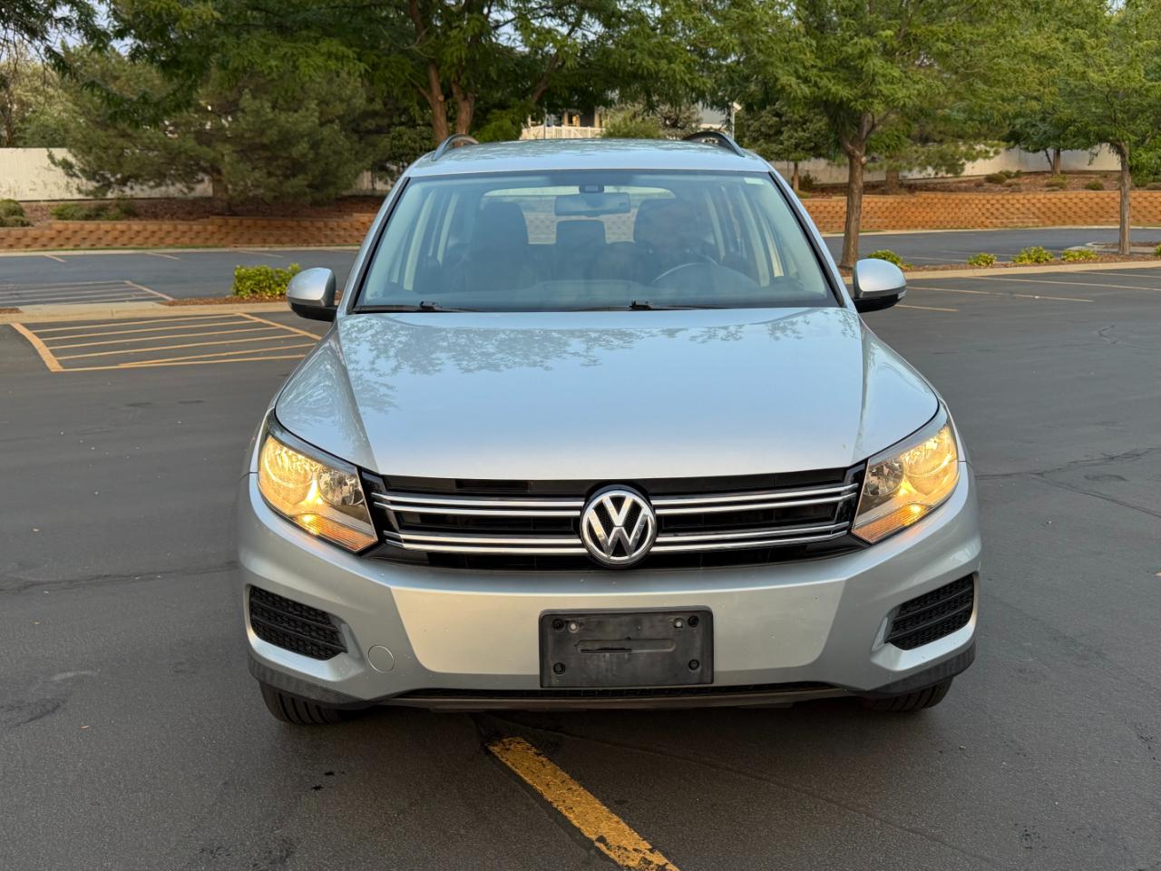 Volkswagen Tiguan  2016