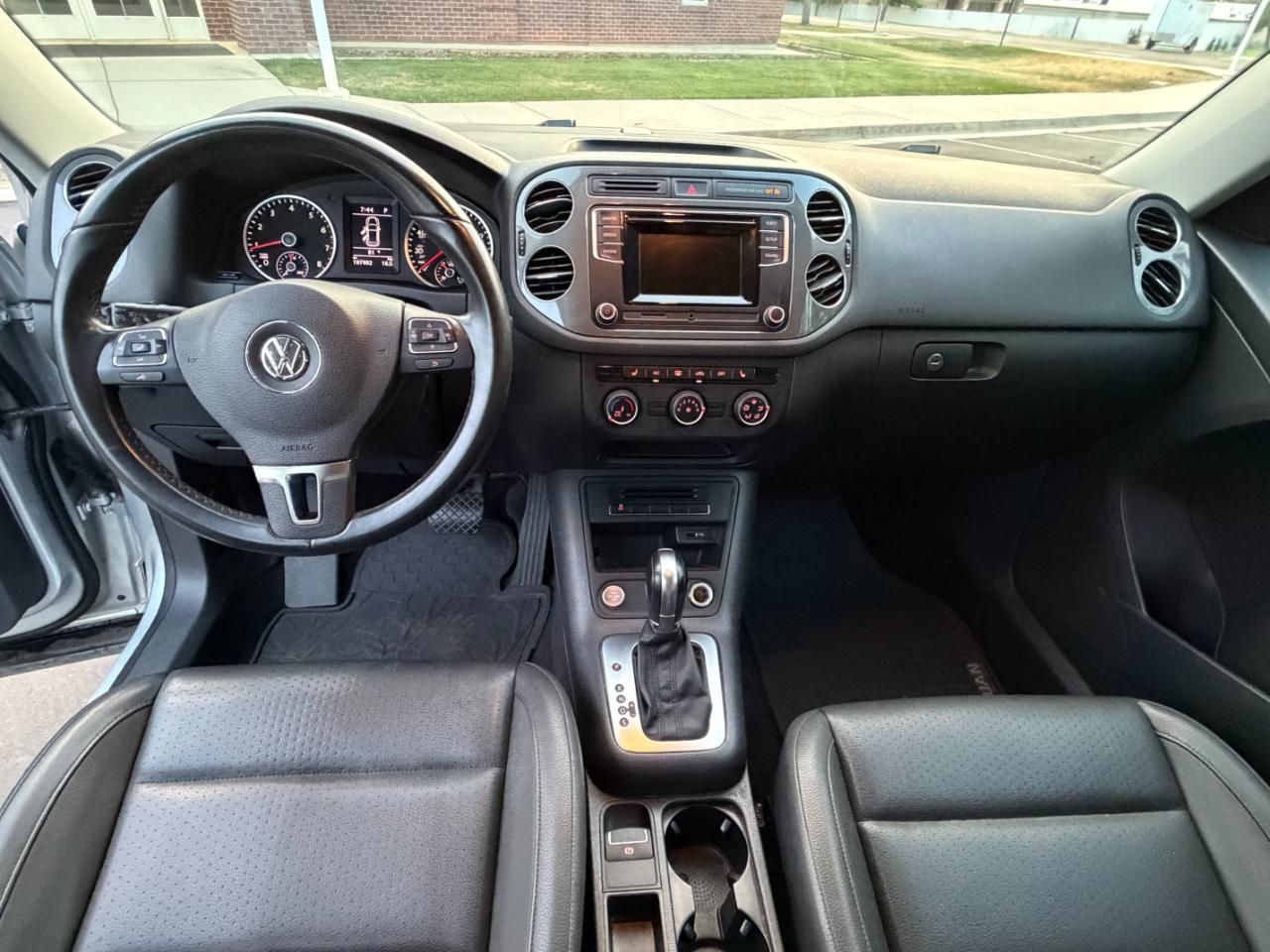 Volkswagen Tiguan  2016