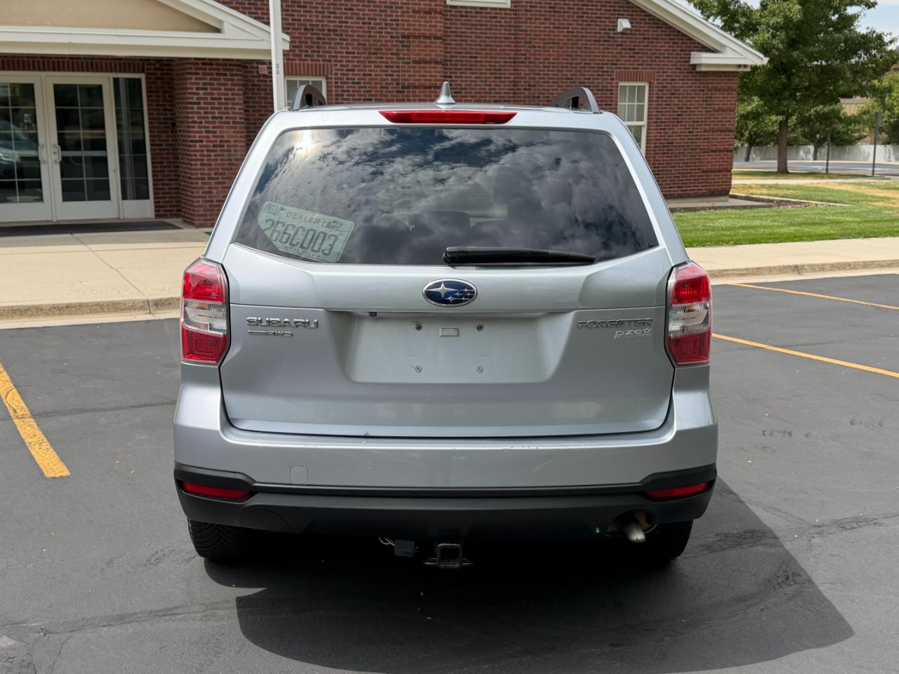 Subaru Forester  2016