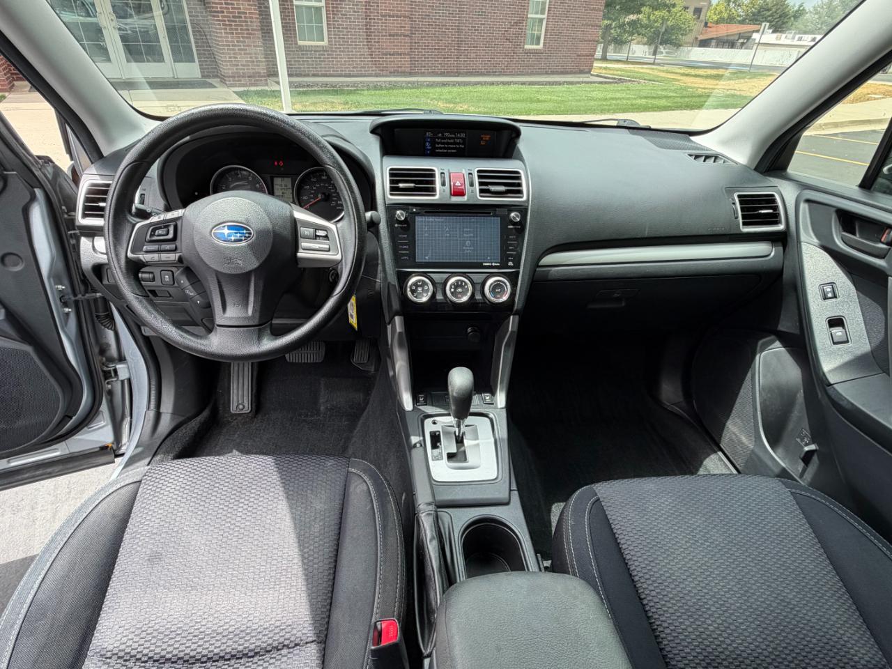 Subaru Forester  2016