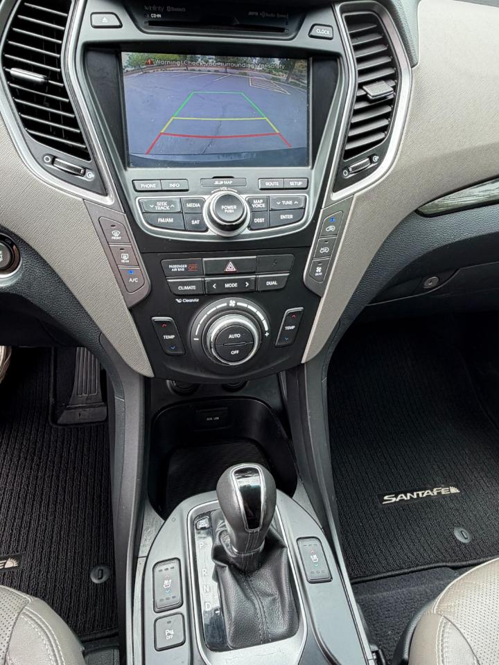 Hyundai Santa Fe  2015