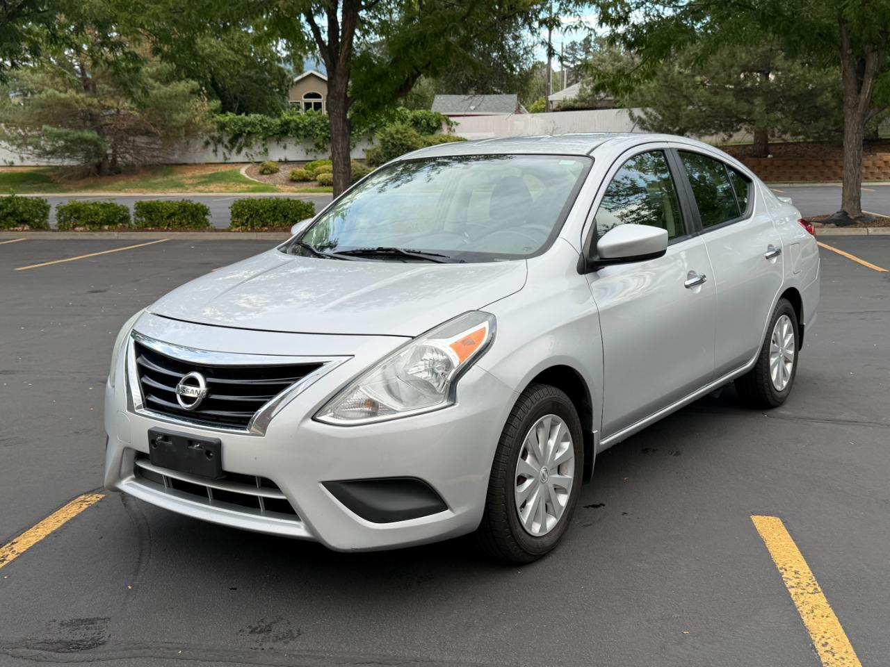 2016 Nissan Versa SV Sedan 4D