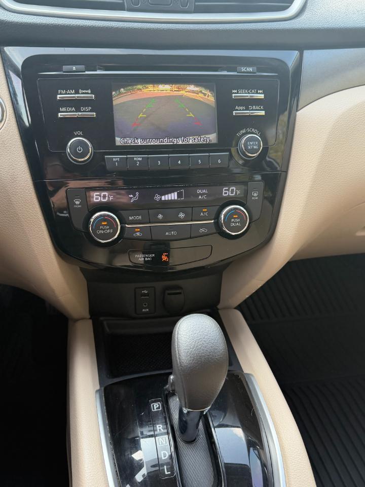Nissan Rogue  2016