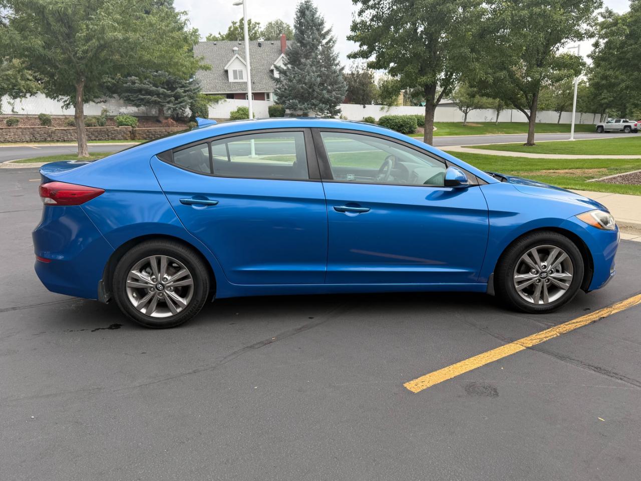 Hyundai Elantra  2018