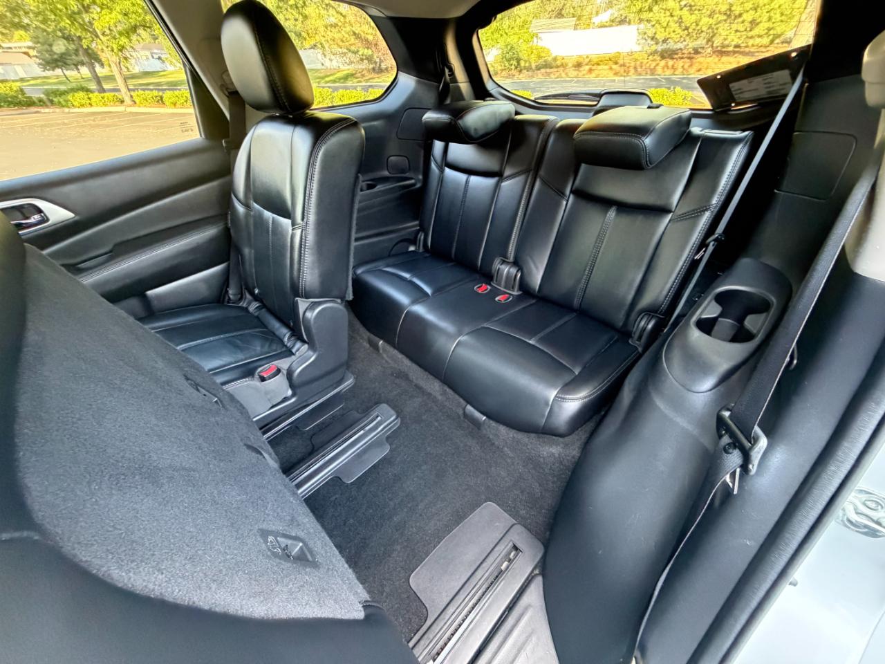Nissan Pathfinder  2018