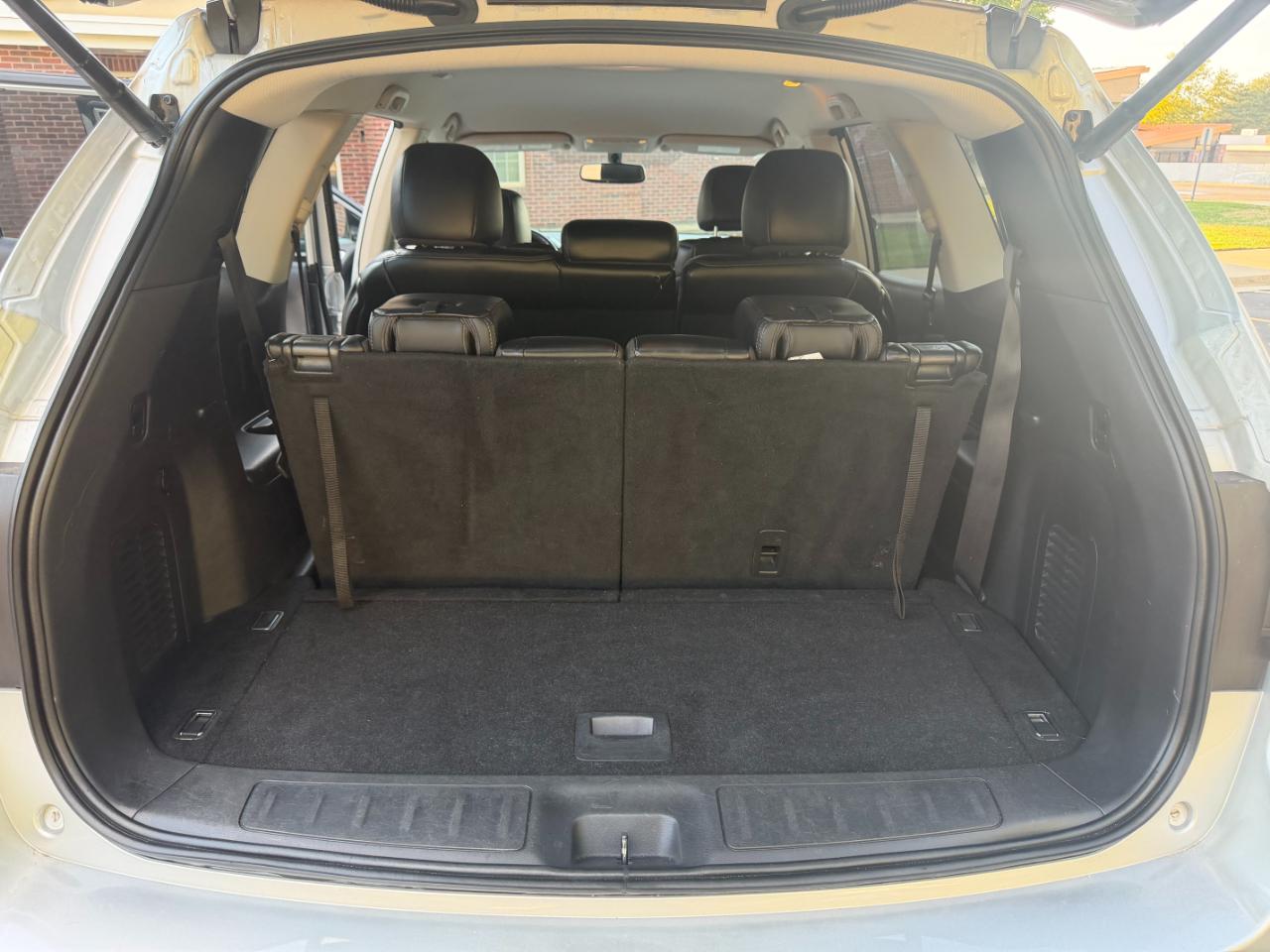 Nissan Pathfinder  2018