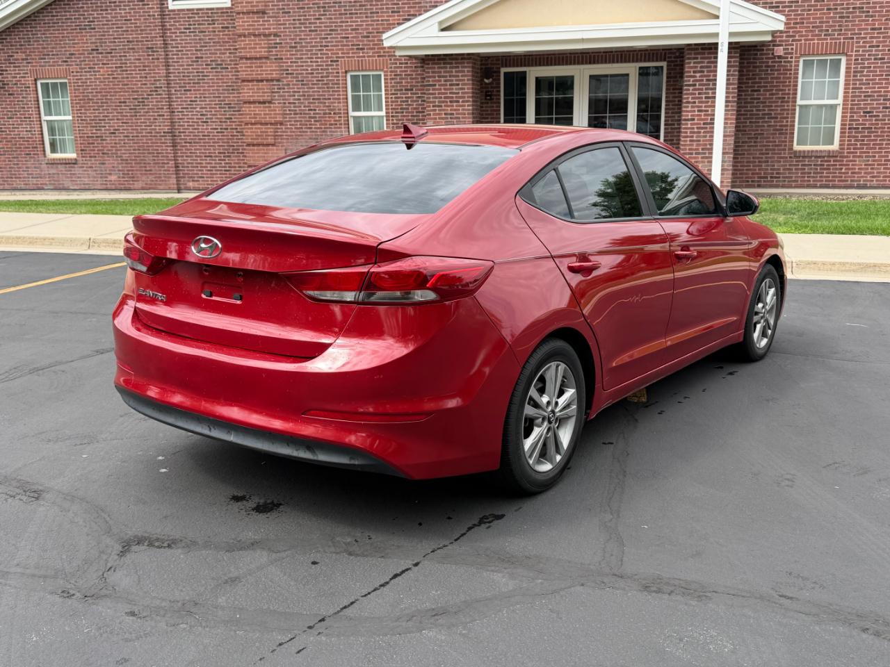 Hyundai Elantra  2018