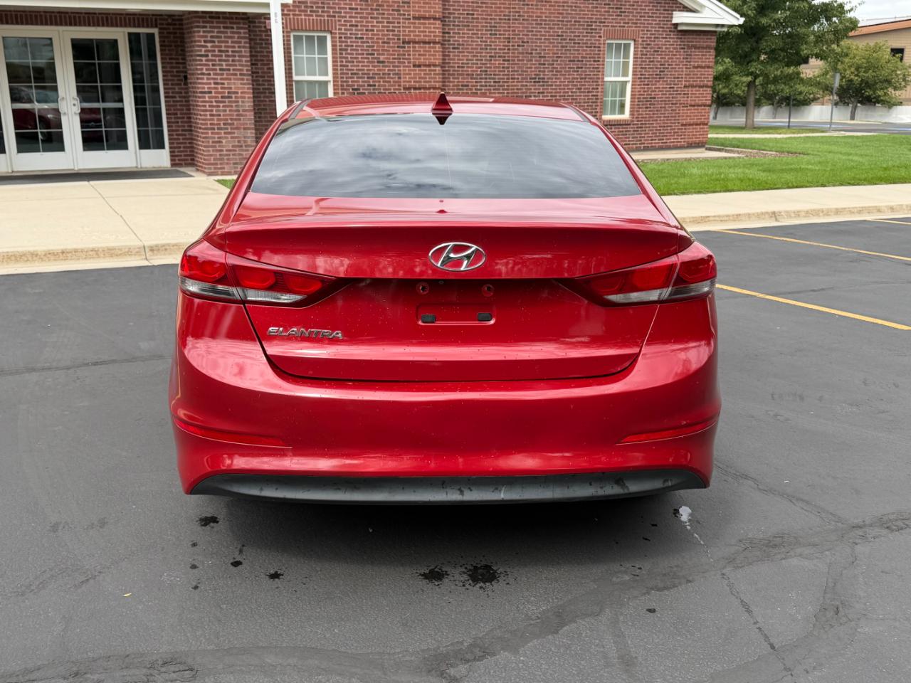 Hyundai Elantra  2018