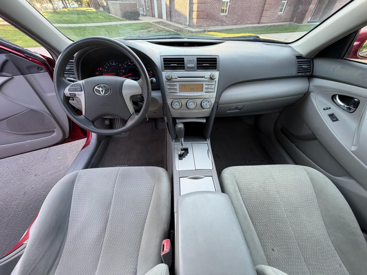 Toyota Camry  2011