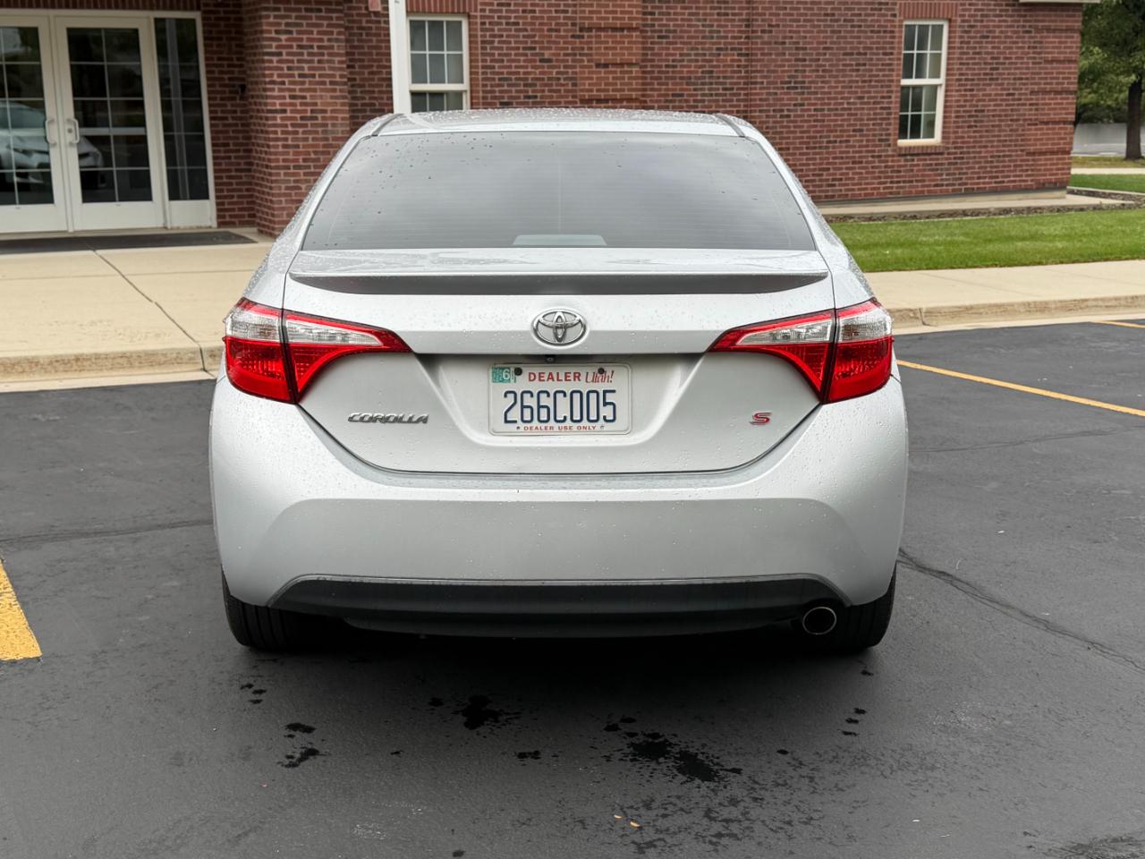 Toyota Corolla  2015
