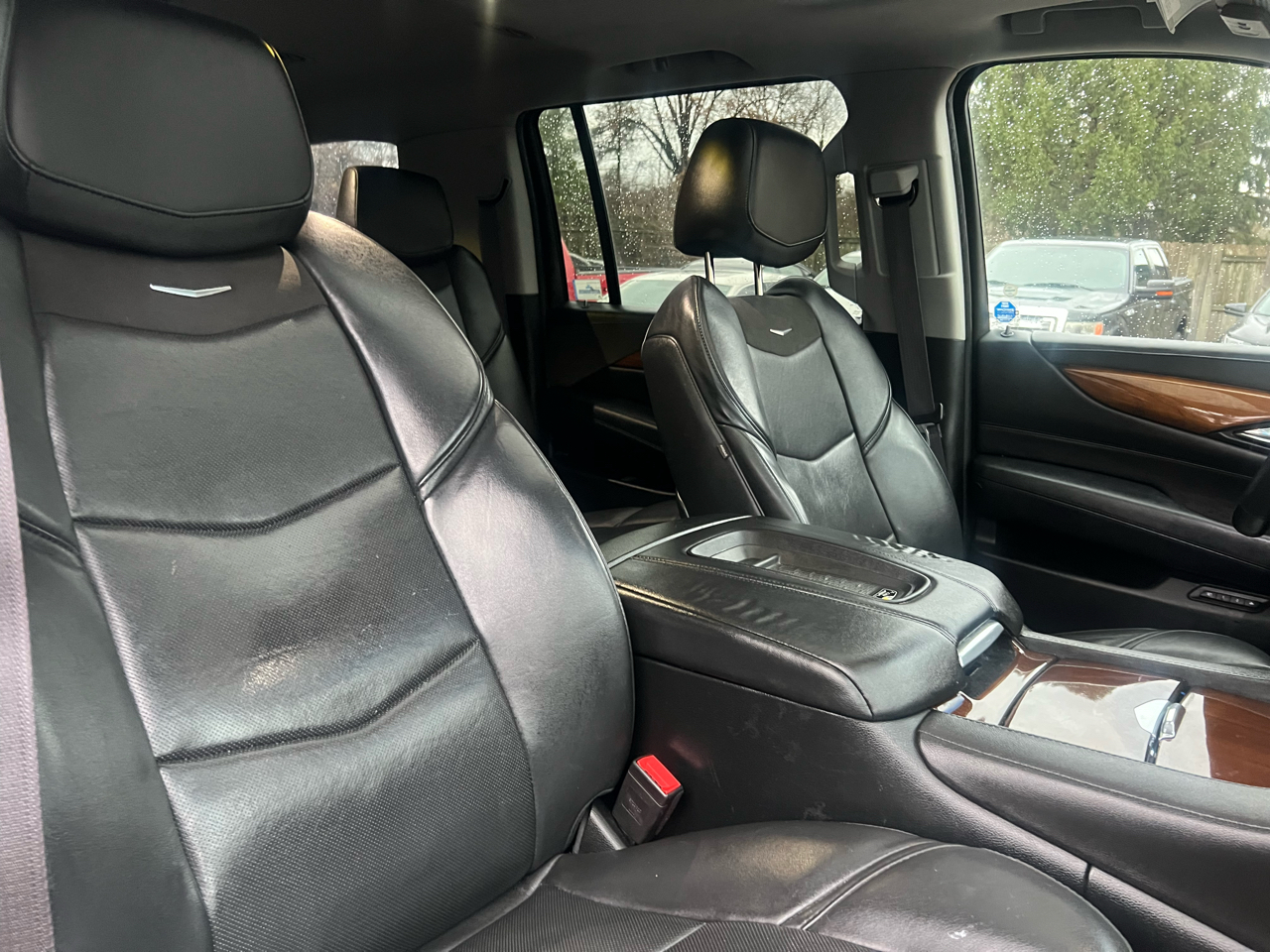 Cadillac Escalade ESV Luxury 4WD 2017