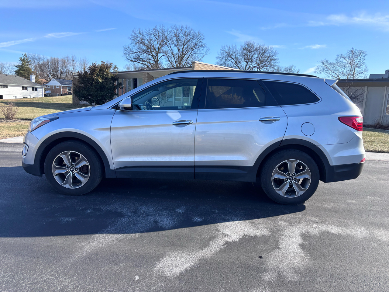 Hyundai Santa Fe GLS AWD 2013