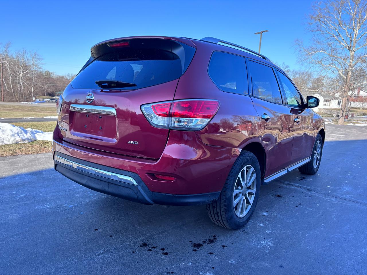 Nissan Pathfinder Platinum 4WD 2016