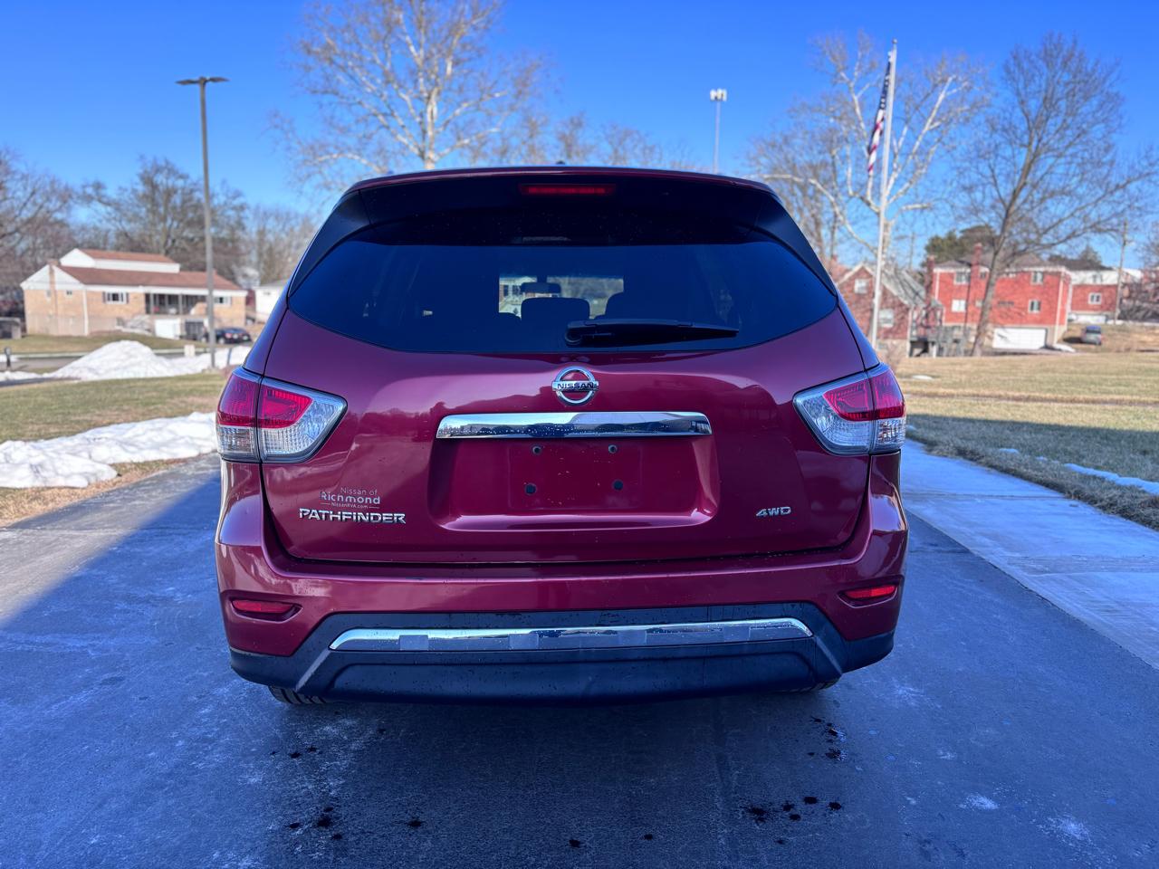 Nissan Pathfinder Platinum 4WD 2016