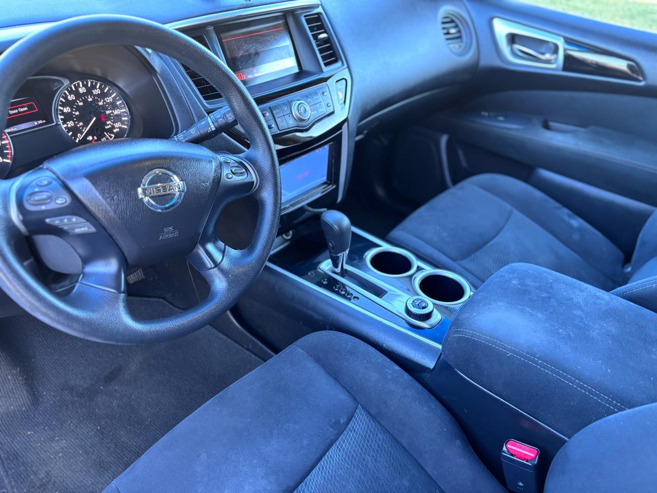 Nissan Pathfinder Platinum 4WD 2016