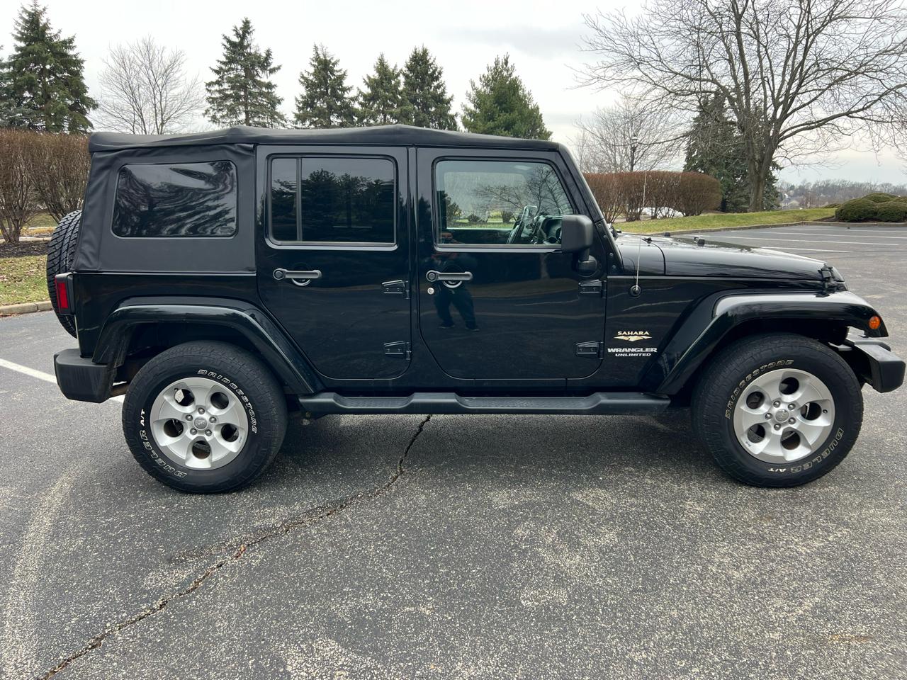 Jeep Wrangler Unlimited Sahara 4WD 2014