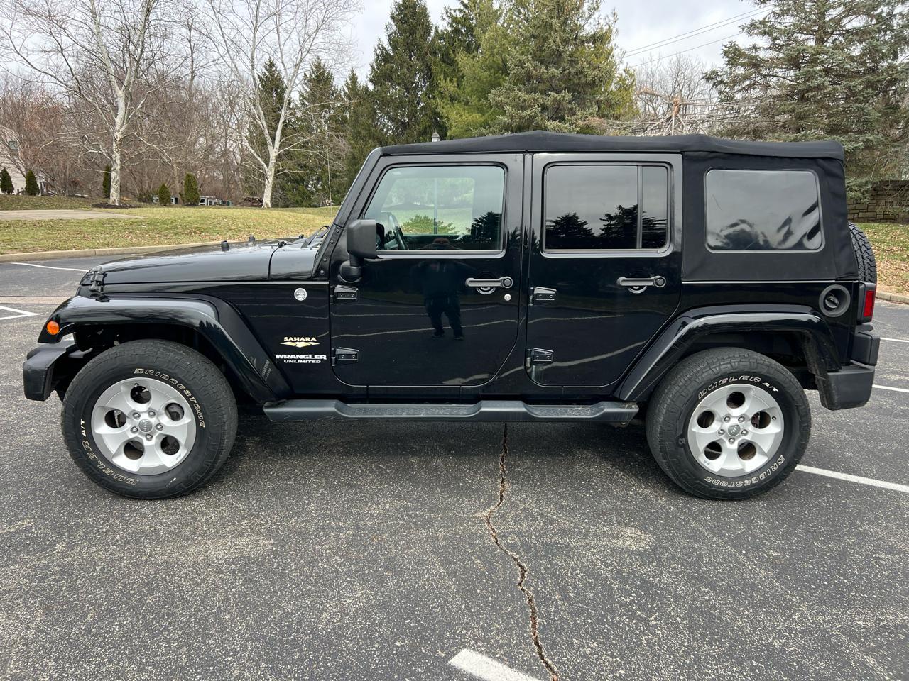Jeep Wrangler Unlimited Sahara 4WD 2014